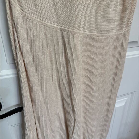 NWT BANANA REPUBLIC RIB SWEATER DRESS - Picture 9 of 11